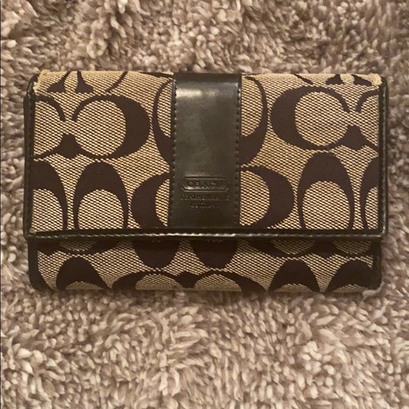 Coach wallet - Picture 1 of 5